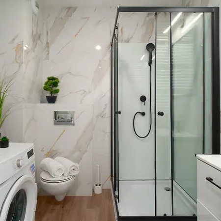 Apartment Kurkowa 32 *